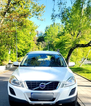 Volvo XC 60 cena 75000 przebieg: 163200, rok produkcji 2012 z Gdynia małe 232